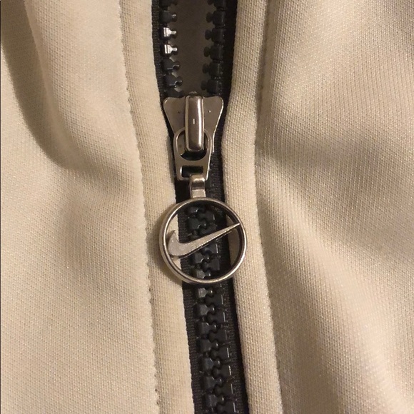 Vintage Nike zipper hoodie - Picture 7 of 7